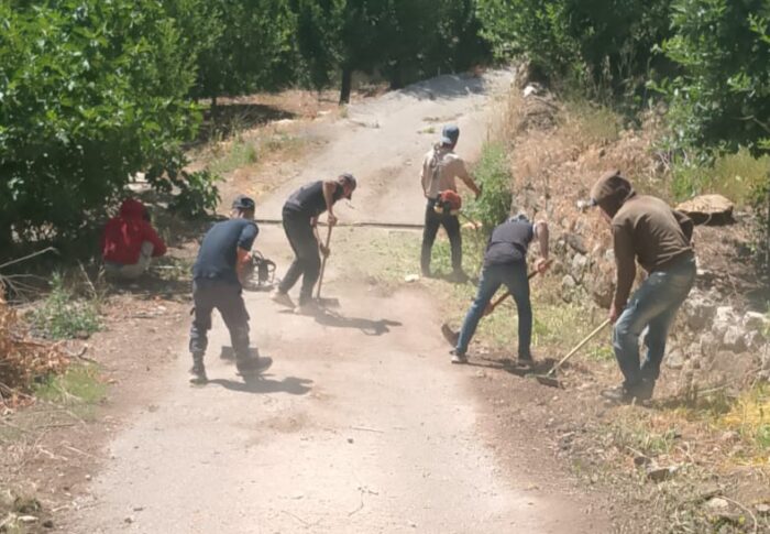 استكمال حملة النظافة في شوارع بلدة بسكنتا