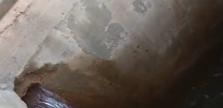 استبدال مضخة بئر كاريتاس الثاني بأخرى جديدة تغذّي خزان ضهر القلعة.